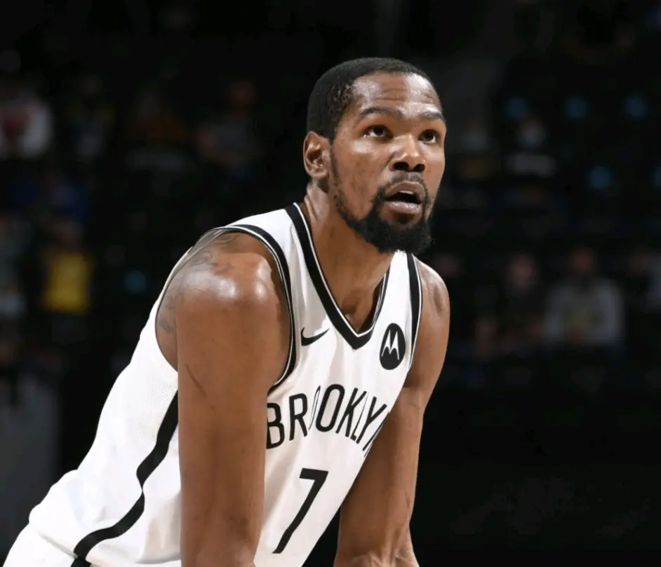 关于穆古鲁扎重要时刻领先优势明显，掘金带队取胜！的信息