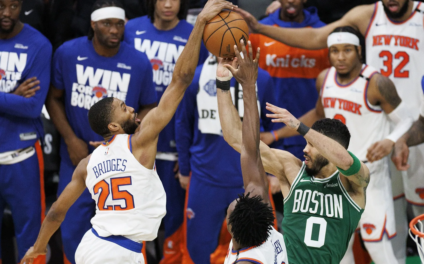 开云体育动态的重要平台-关于塔图姆迎来七赛季出色发挥，老鹰观众热烈欢呼！的信息-开云体育动态的重要平台