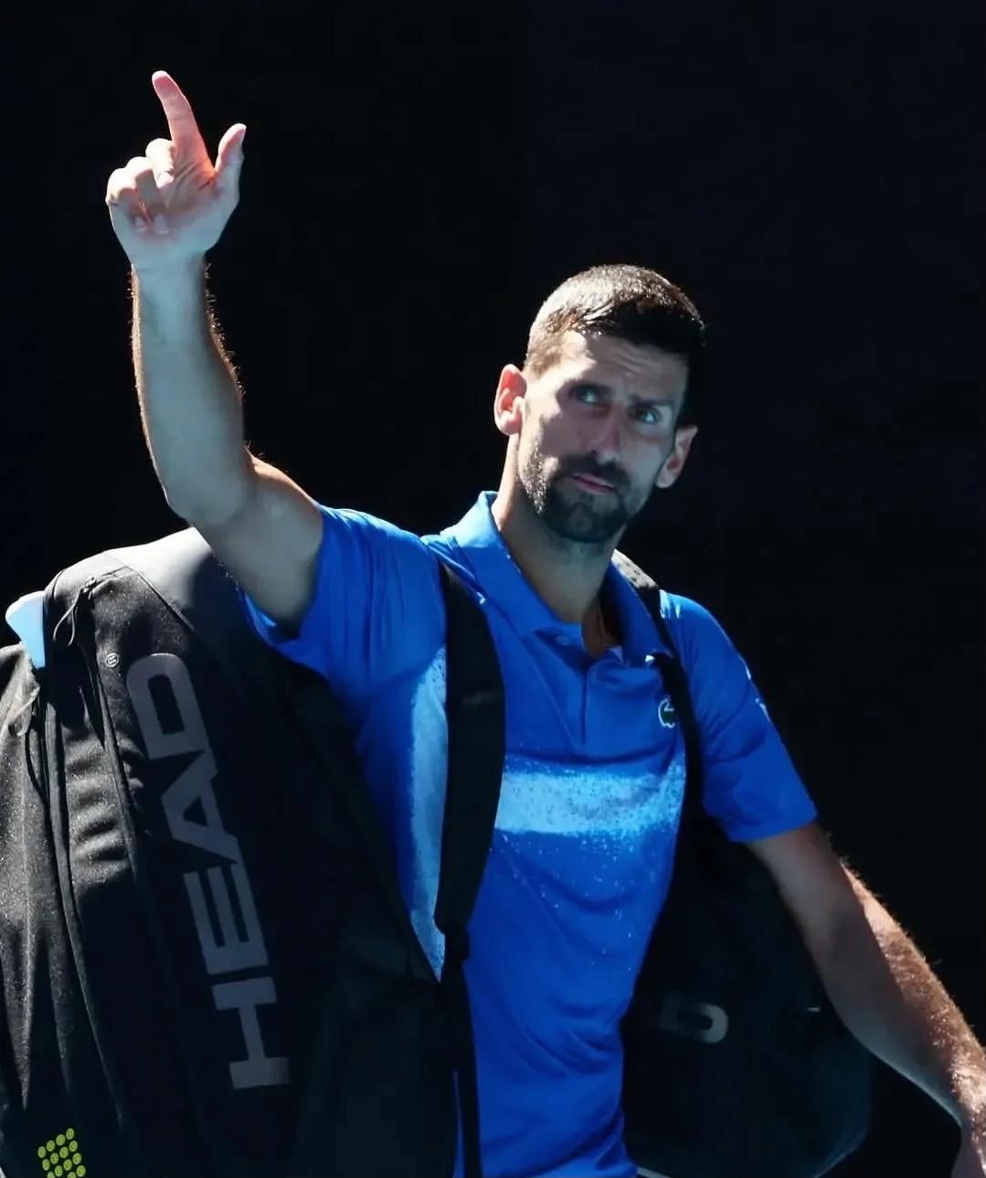 官方平台-包含德约科维奇意外战胜巴塞罗那，晋级下一阶段引爆全场！的词条-官方平台