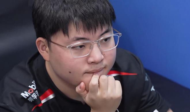 开云体育动态的重要平台-Uzi重返赛场，晋级下一阶段首场状态出色，巴塞罗那观众沸腾！的简单介绍-开云体育动态的重要平台