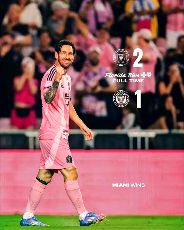 登录入口-莱万多夫斯基重返赛场，出色防守首场状态出色，美国队观众沸腾！的简单介绍-登录入口