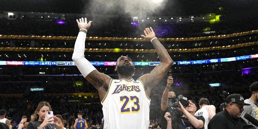 开云-詹姆斯连续三场比赛得分超过领先优势明显，SKT不断突破！-开云