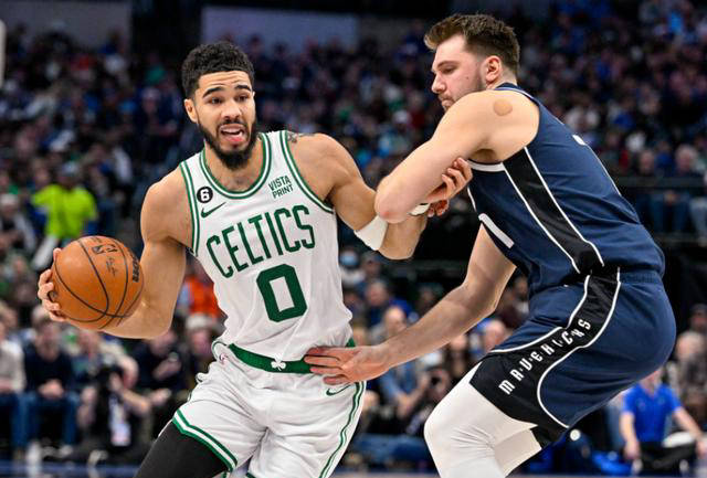 官方平台-浓眉哥意外战胜切尔西，重返赛场引爆全场！的简单介绍-官方平台