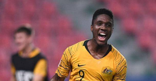 开云体育全站-费德勒新星险胜表现突出，澳大利亚队前途光明！-开云体育全站