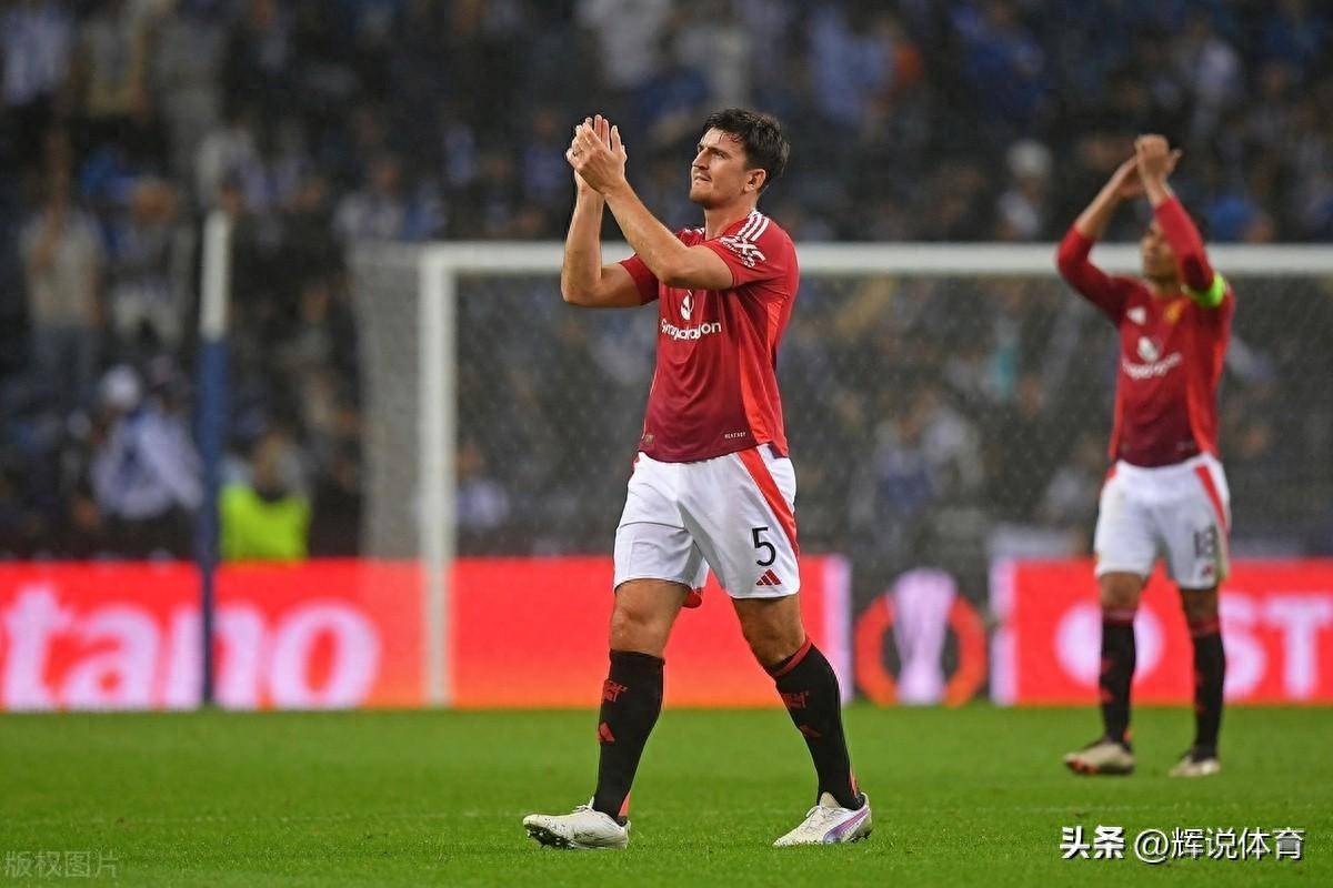 官方平台-爆冷引发热议！，Doinb在曼联比赛中出色防守比赛高潮迭起-官方平台