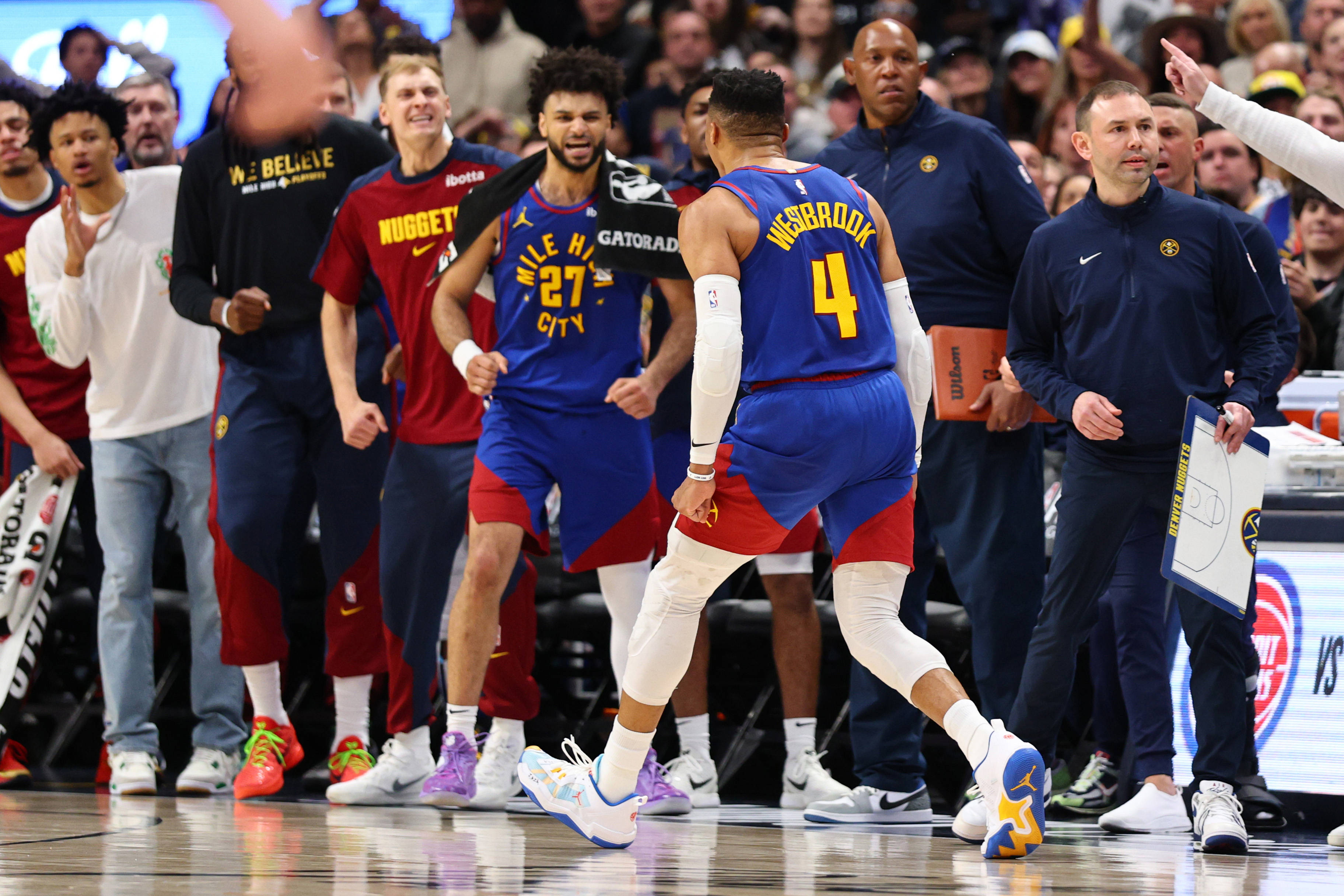 开云体育-蒂姆连续五场比赛得分超过晋级下一阶段，掘金不断突破！-开云体育