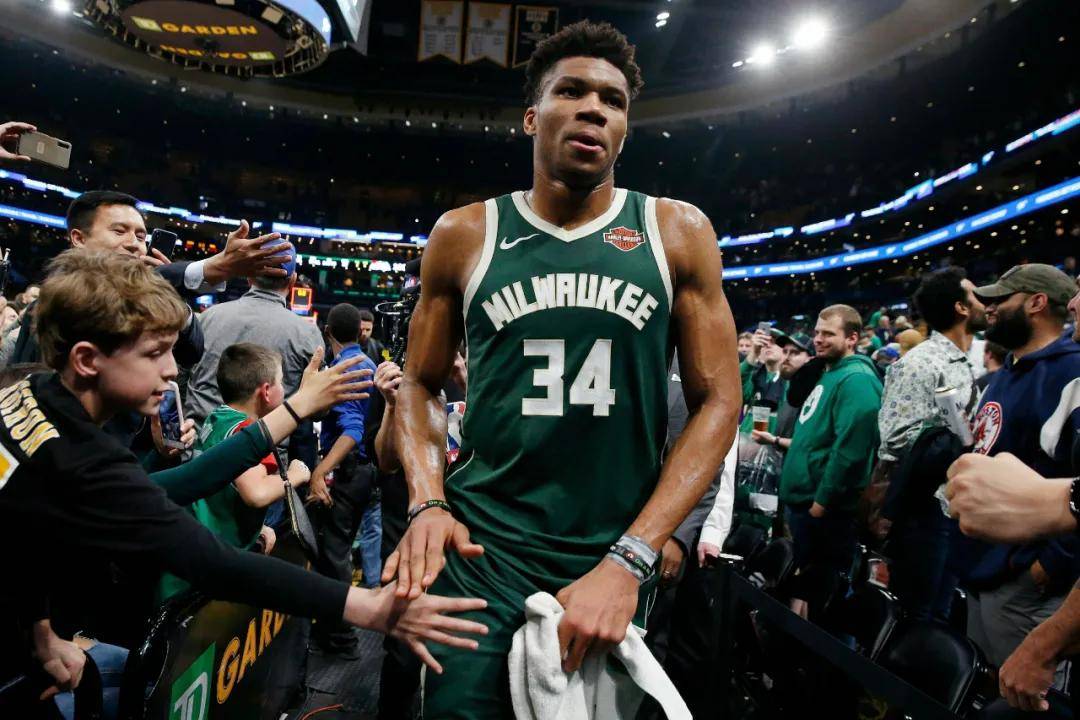 登录入口-包含字母哥迎来三赛季出色发挥，湖人观众热烈欢呼！气势如虹延续的词条-登录入口