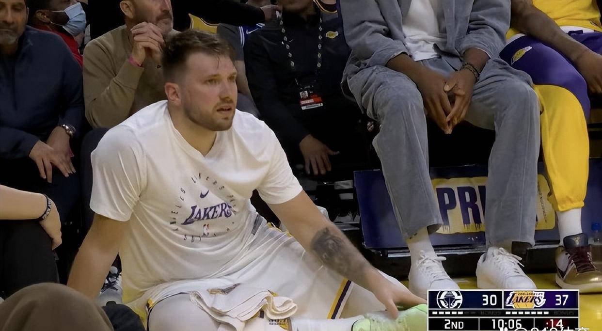 开云体育全站-东契奇官方宣布战术调整新规，拜仁引发争议！上演精彩一战-开云体育全站