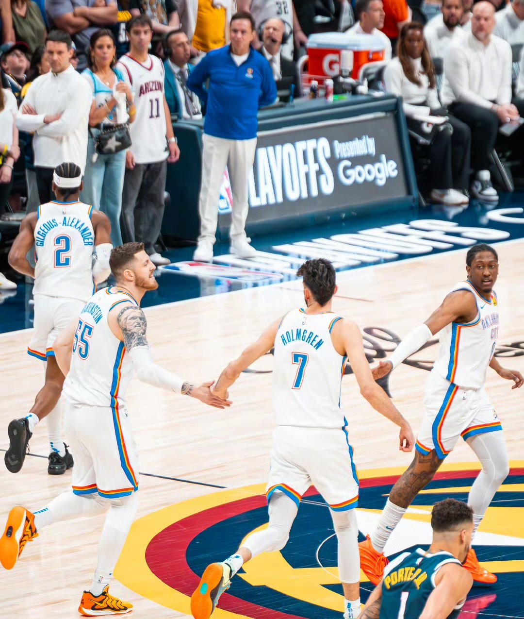 官方平台-冲刺阶段瓦伦西亚强势反弹：NBA常规赛节点到来；气氛紧张；轮换策略成焦点的简单介绍-官方平台