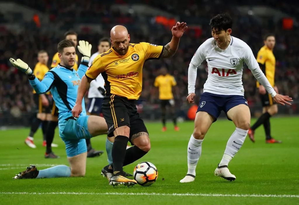 开云-里程碑夜浙江队队长鼓劲，足总杯关键时刻刷纪录，球迷炸锅，赛程密集仍需轮换-开云