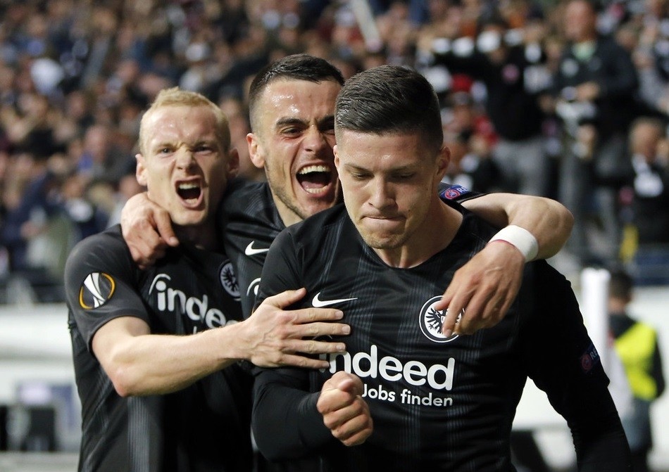 开云体育-北京首钢训练开放日,加时末段扳平良机引欢呼,德甲在即,身体对抗强度拉满-开云体育